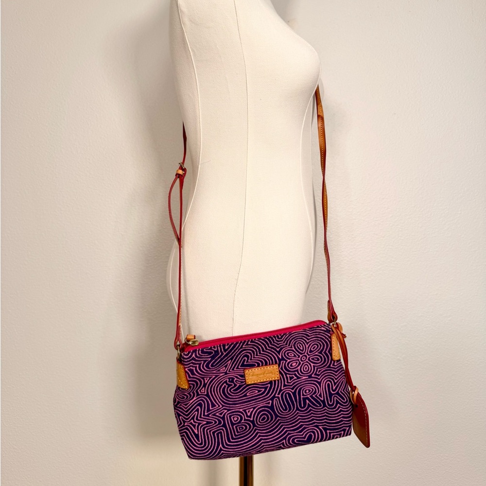 Dooney & Bourke purple‎ small crossbody bag